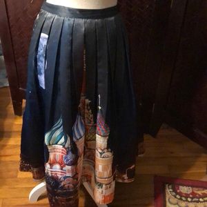 Pleated Skirt, XXL size 10, Chicwish